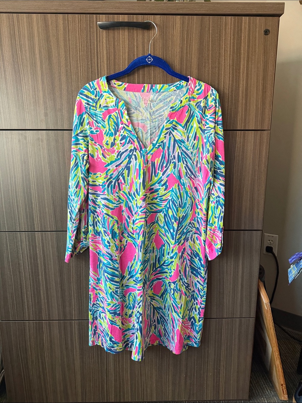 Like new Lilly Pulitzer V-Neck dress
